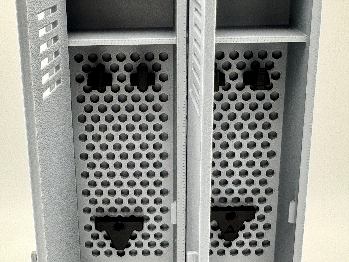 Armory - Troop Lockers 1:12 Scale