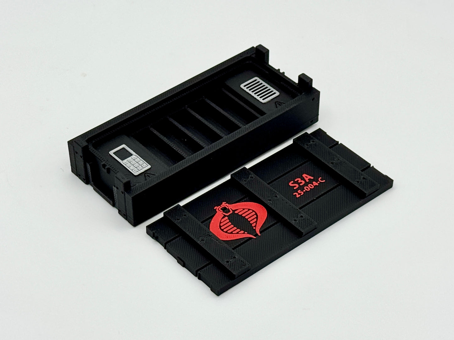 Standard Crate - Utility Legacy Medium with Chemical Cylinders - Cobra