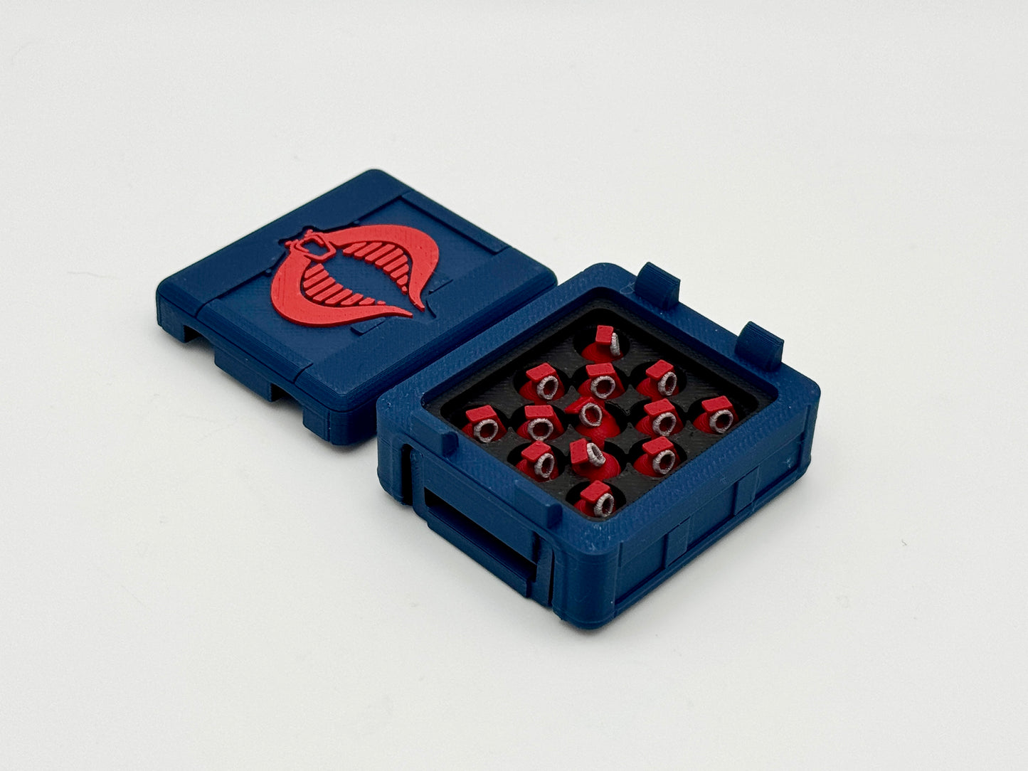 Standard Crate: Utility X-Small with M67 Grenades or MKII - Cobra