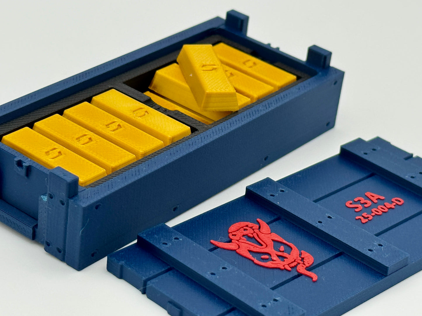 Standard Crate - Utility Legacy Medium with Gold - Cobra