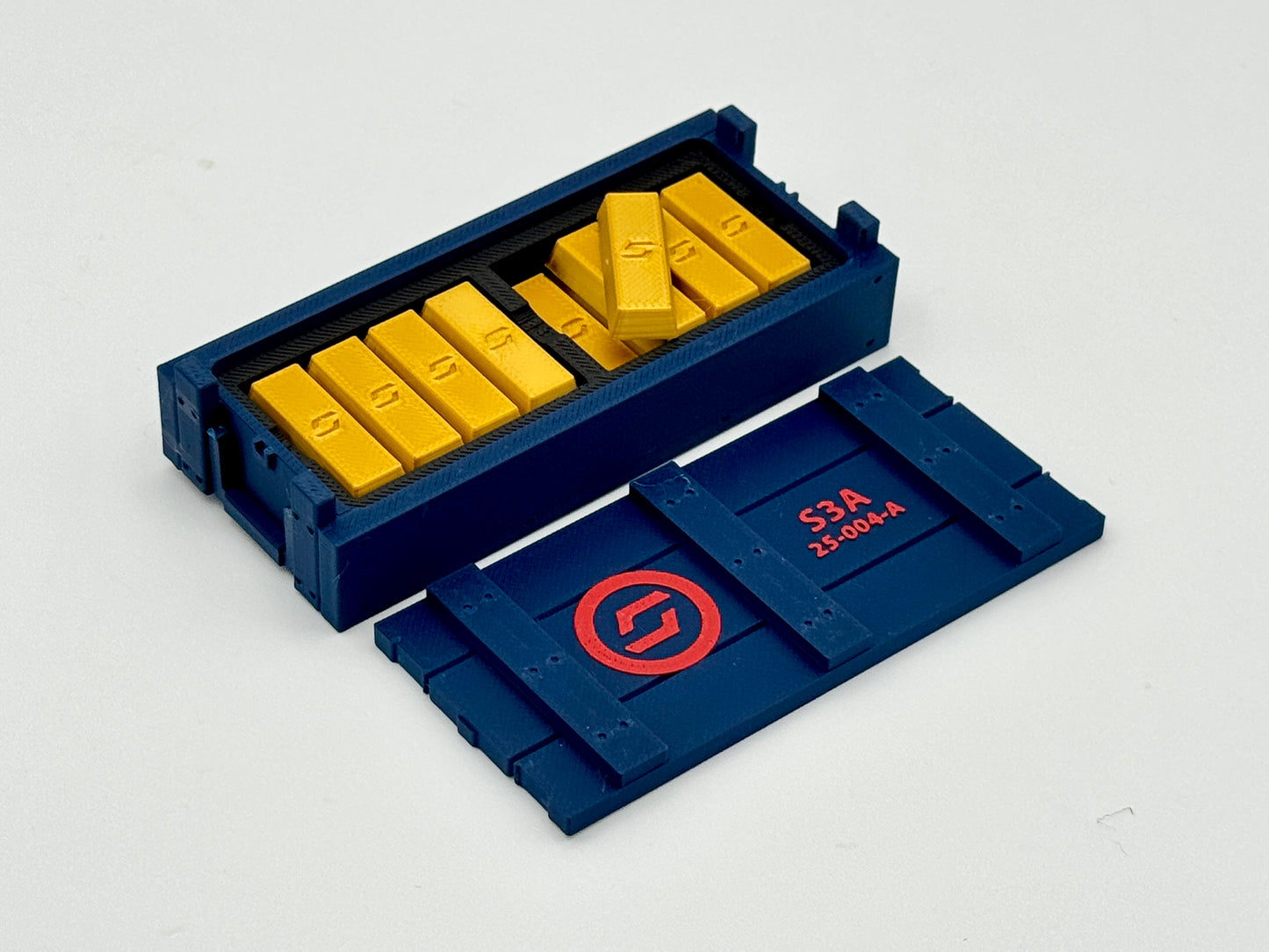 Standard Crate - Utility Legacy Medium with Gold - Cobra