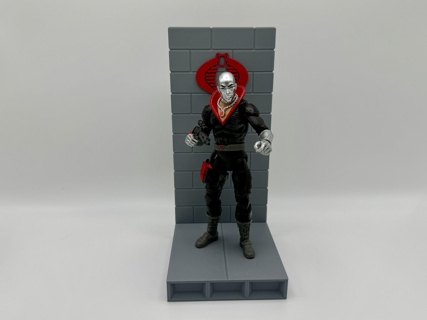 Figure Stand: Block Wall G.I. Joe/Cobra