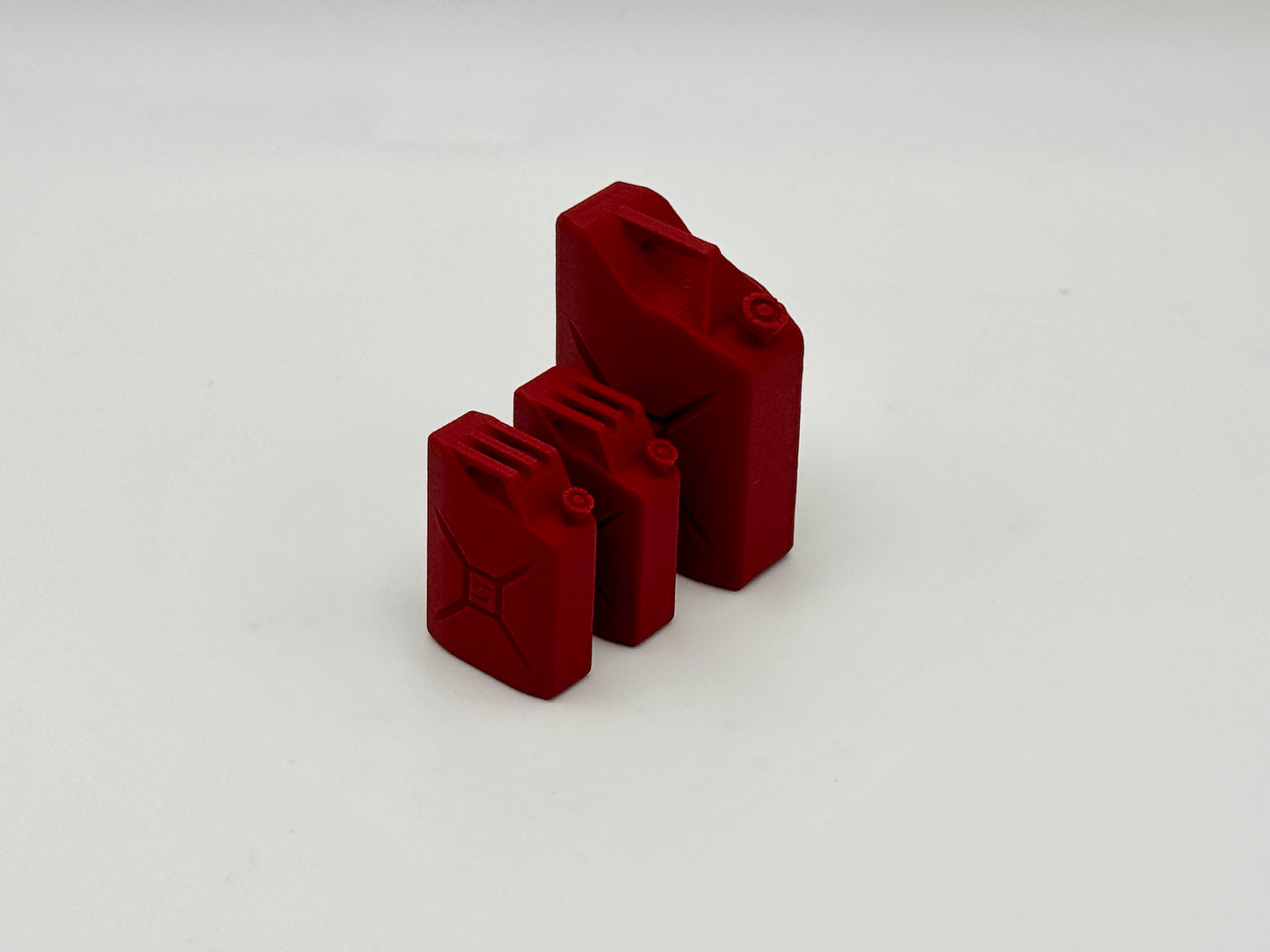 Standard Crate: 2 Fuel Cans 1/18 (3.75) Scale