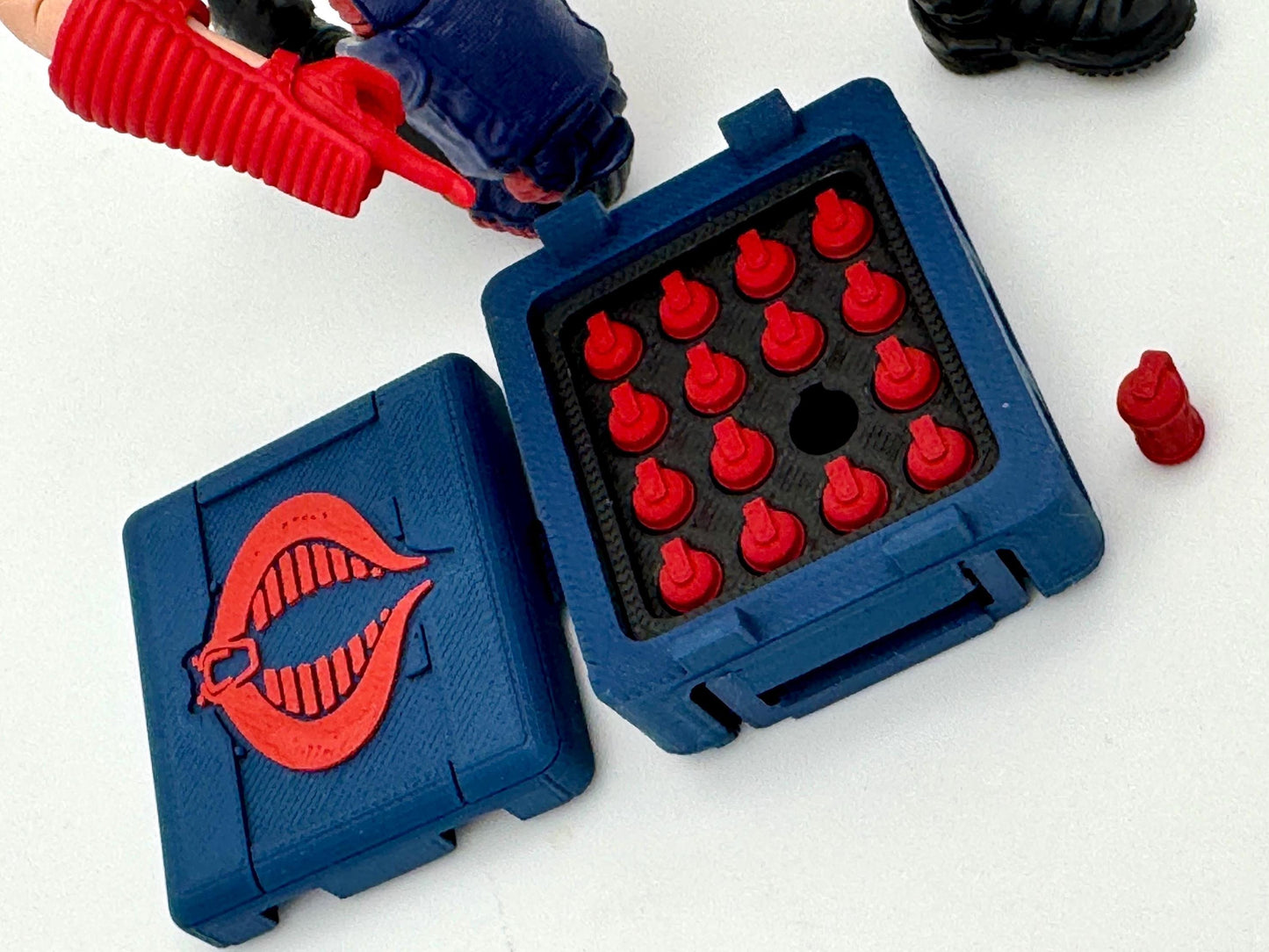 Standard Crate: Utility X-Small with Grenades (Viper Style) - Cobra