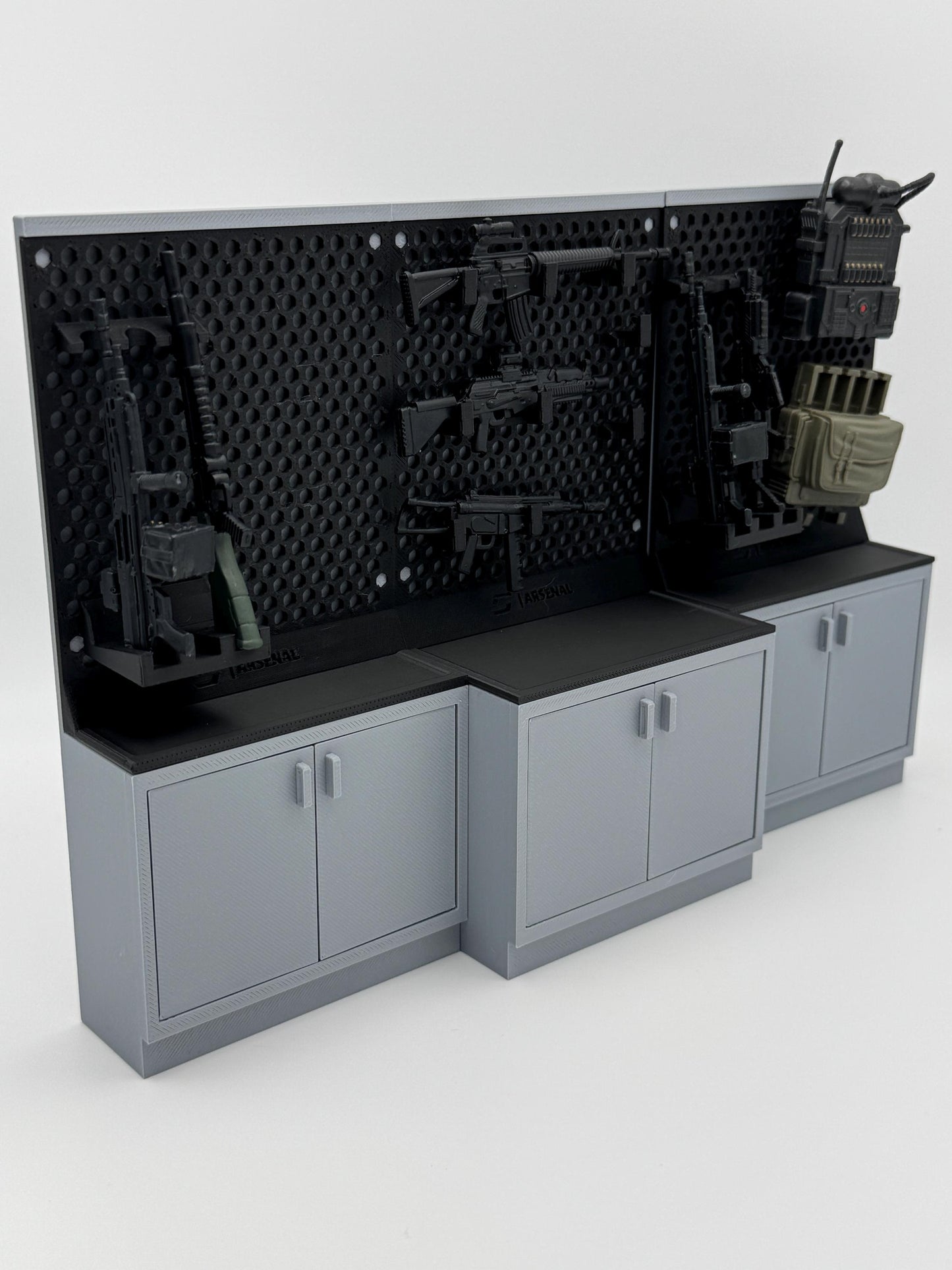 Armory - Rack & Cabinet #06 (Large Half Cabinet)