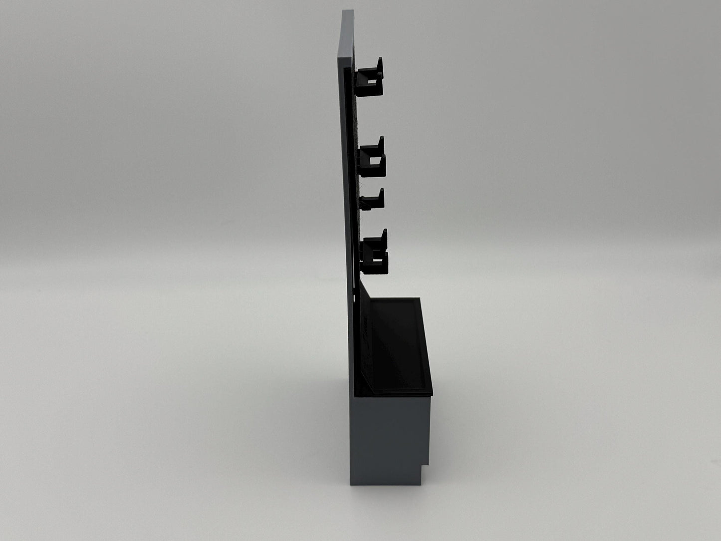 Armory - Cabinet #03